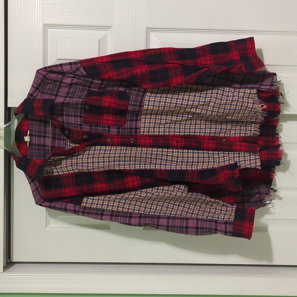 New Easel Oversized Patchwork Button down top in small
